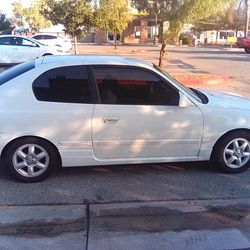2003 Hyundai Accent 