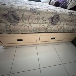 Free Bed frame / foot Board 
