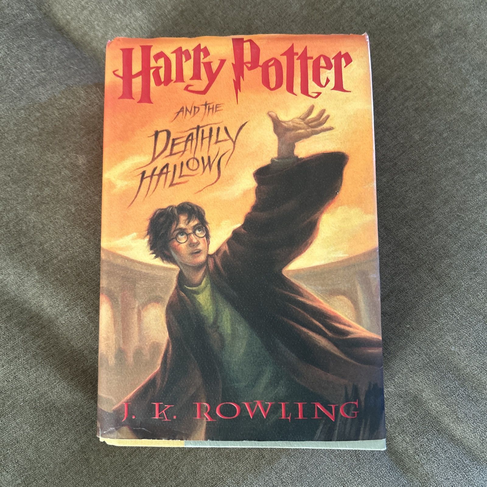 Harry Potter Ser.: Harry Potter and the Deathly Hallows 1st Edition
