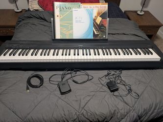 Yamaha P71 88 Key Weighted Action Digital/Electric Piano