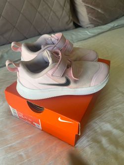 Girl shoes