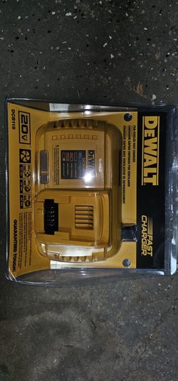 DeWalt DCB118 20V MAX Fan Cooled Fast Charger