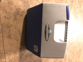Igloo/playmate cooler