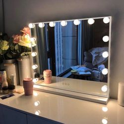 15 Bulb LED Vanity Mirror