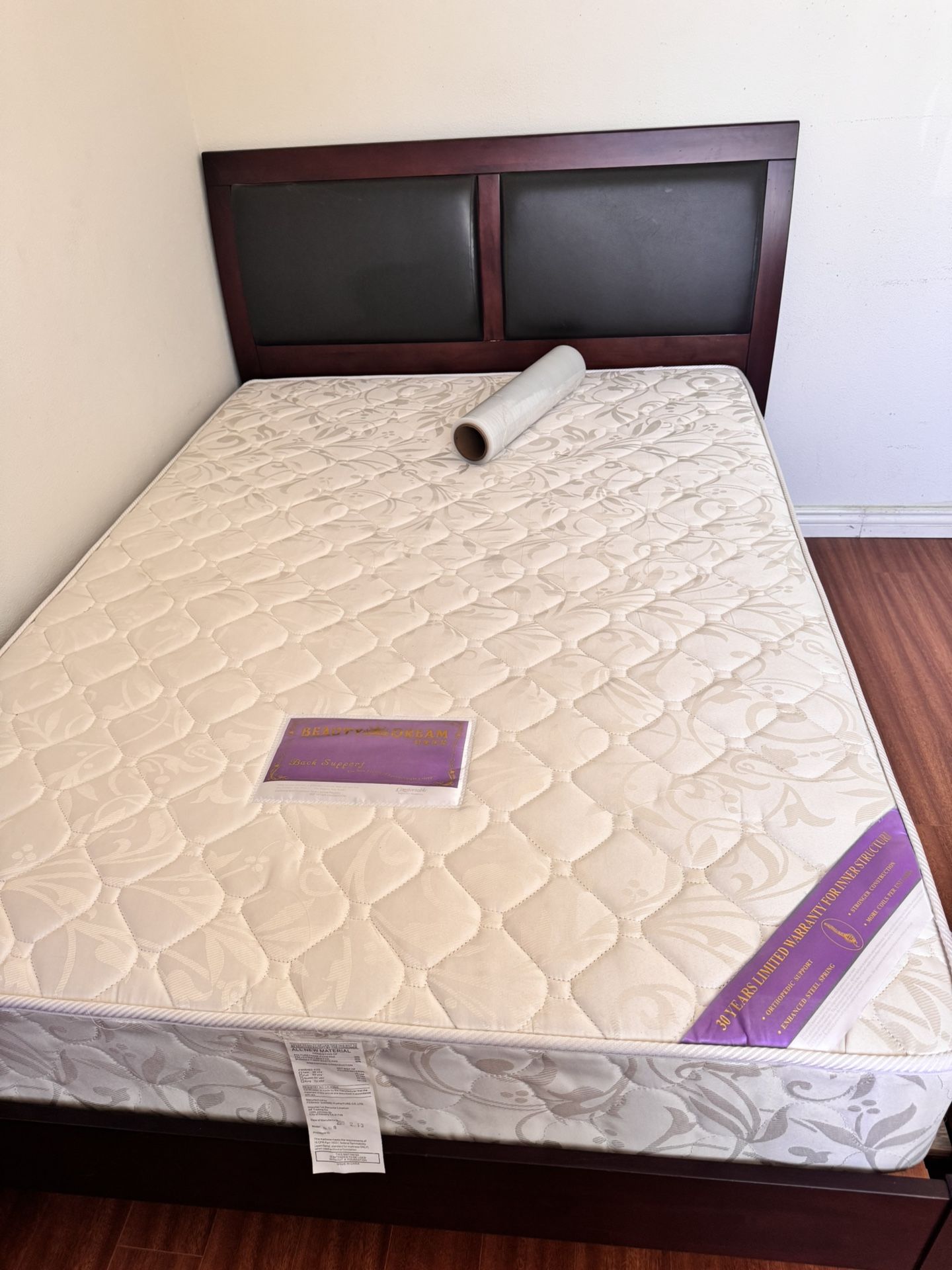 Full Size Bed Frame & Mattress 