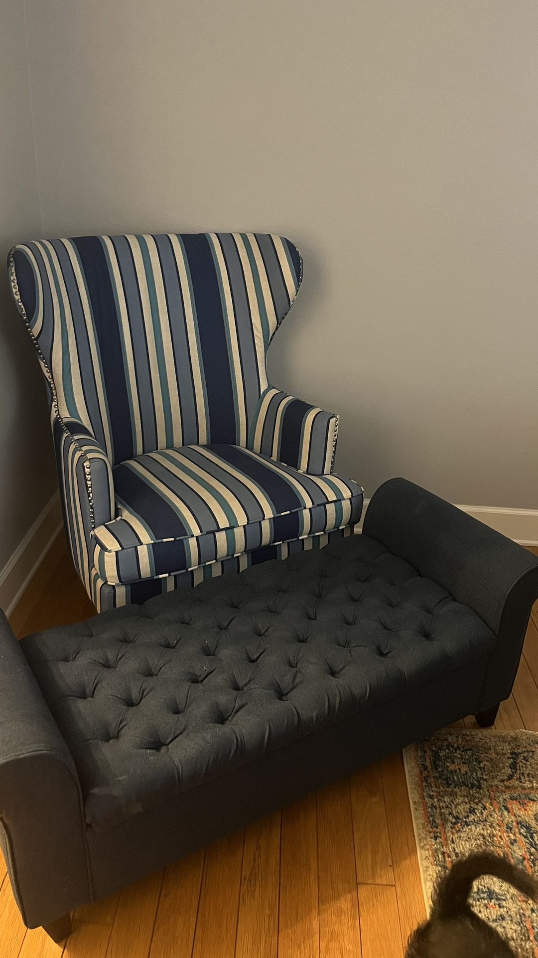 Accent Chair & Ottoman