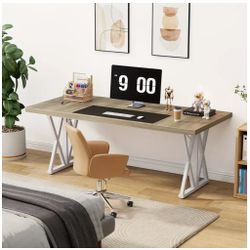Modern Desk 72 x 27