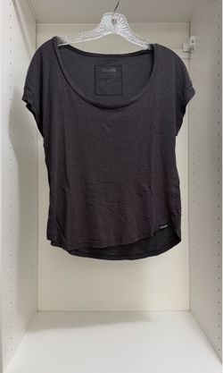 Cariloha black bamboo scoop top , size XS
