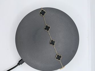 BRAND NEW 14KY Black Clover Bracelet