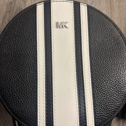 MK Bag Never Used But Doesn’t Have Tags 
