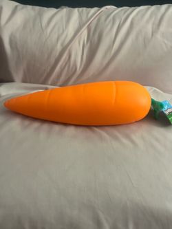 Squeeezy carrot