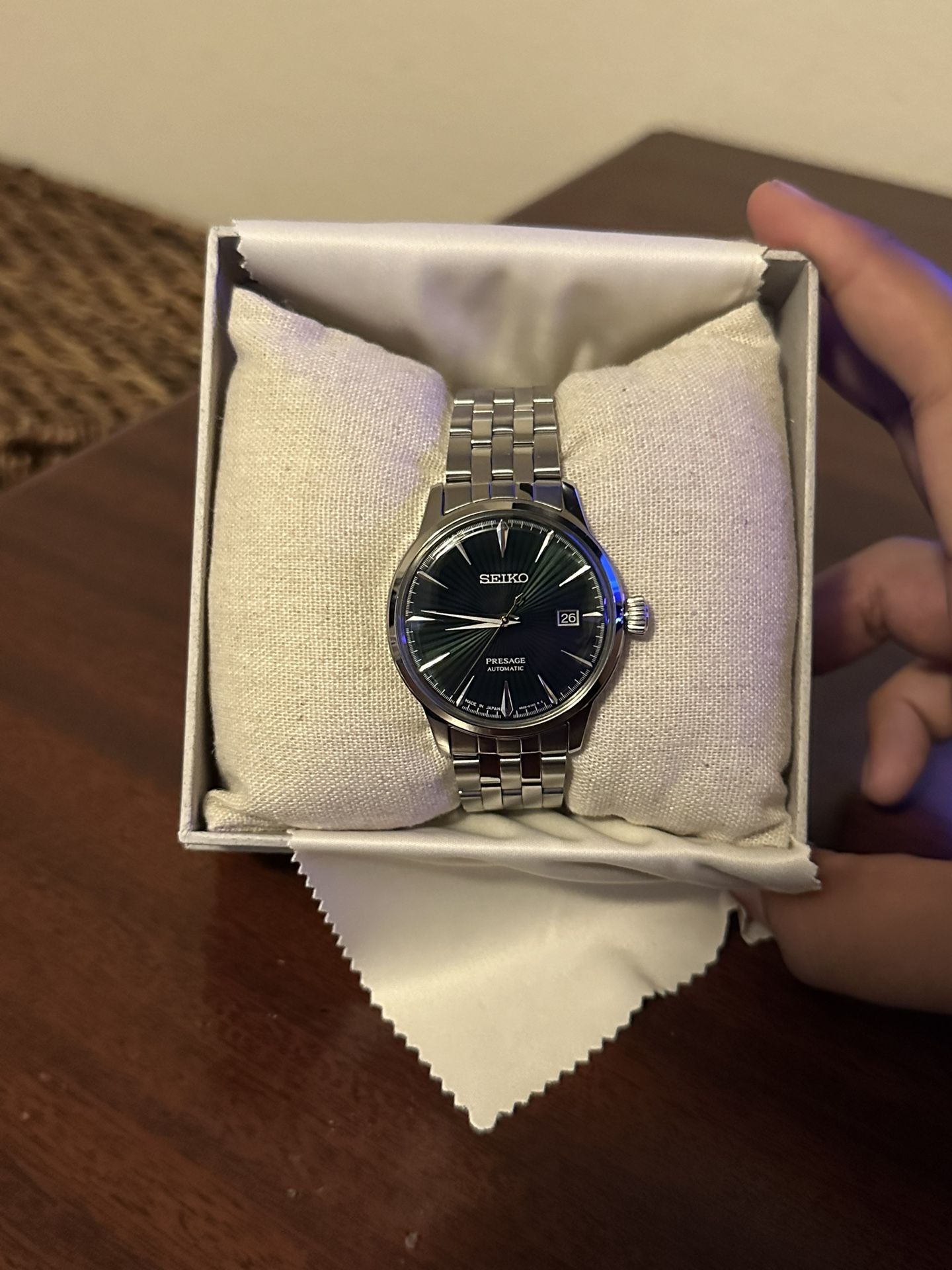 Men’s Seiko dress watch
