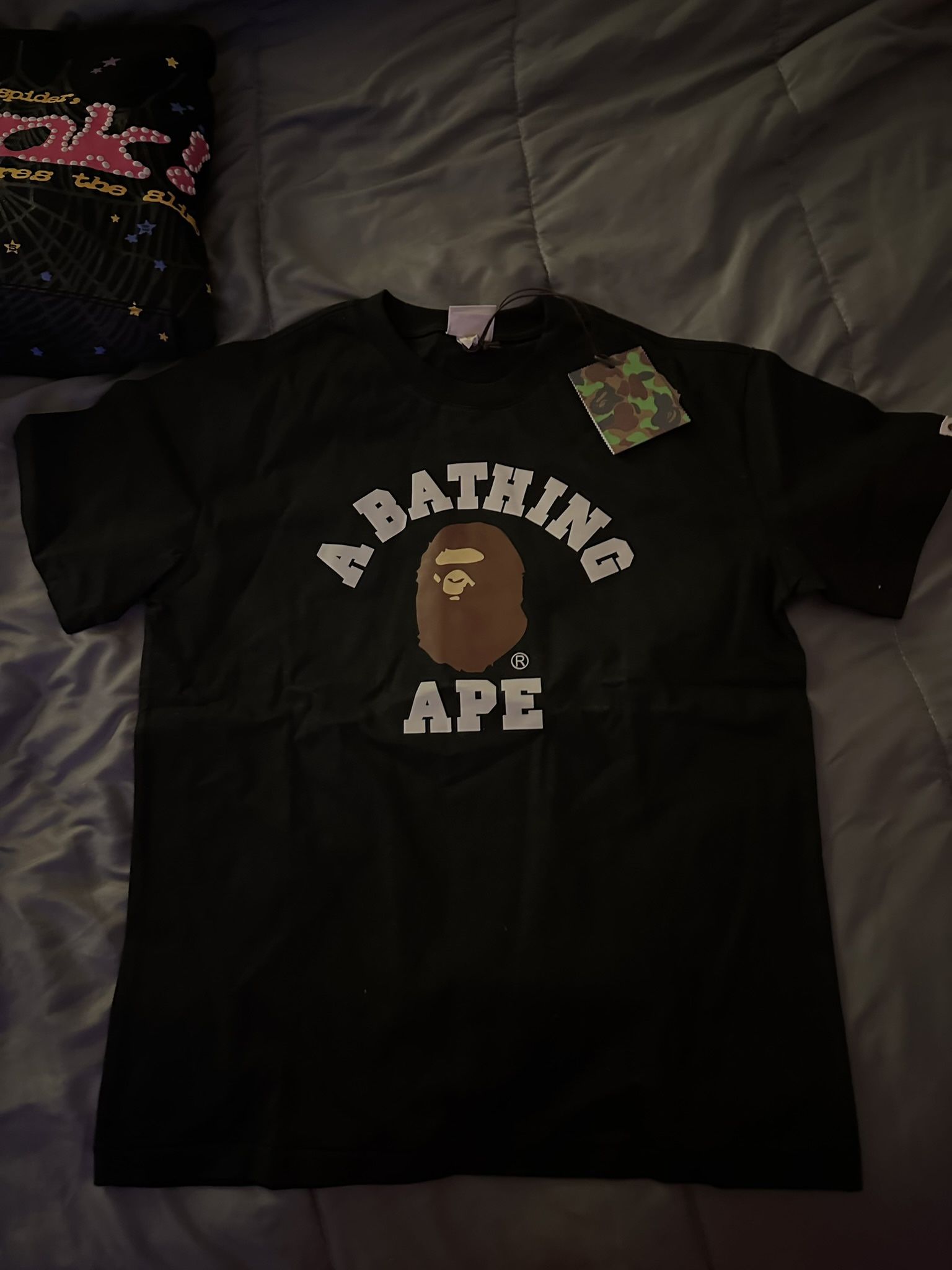 BAPE COLLEGE TEE ‘black’ size medium with bag