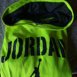 Shorts, Pants,, Sneakers, Dresses Shoes etc.. best offer, each shorts $40 buy 2 or more pay less checkout the rest of my items for more