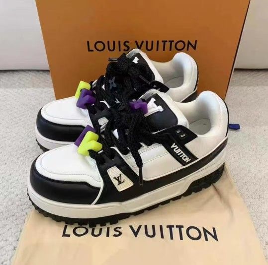 Brand New in Box LV Trainer Maxi Black And White Chubby Dink
