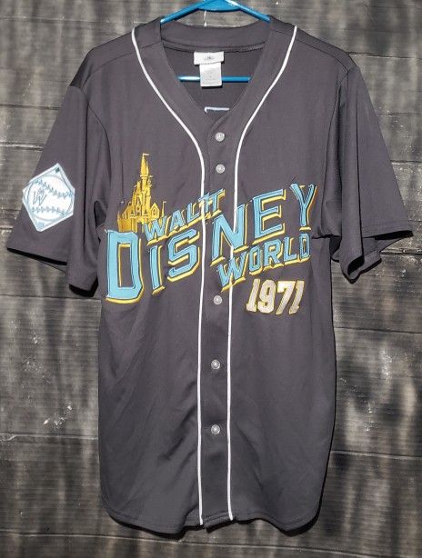 Cinderella Castle baseball jersey womens size small