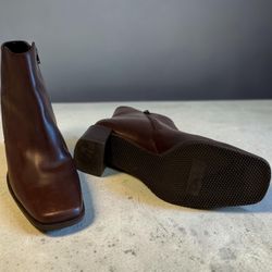 Size 6 Easy Spirit Brown Leather Ankle Boots