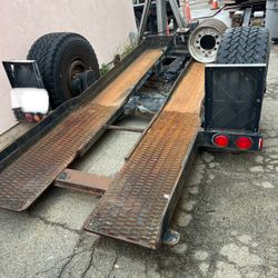 HEAVY DUTY FORKLIFT  TILT TRAILER