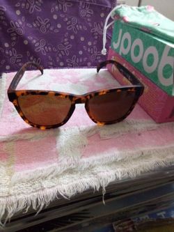 Goodr OG polarized sunglasses black and brown