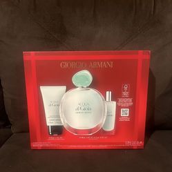 Acqua Di Gioia Perfume Set By Giorgio Armani 