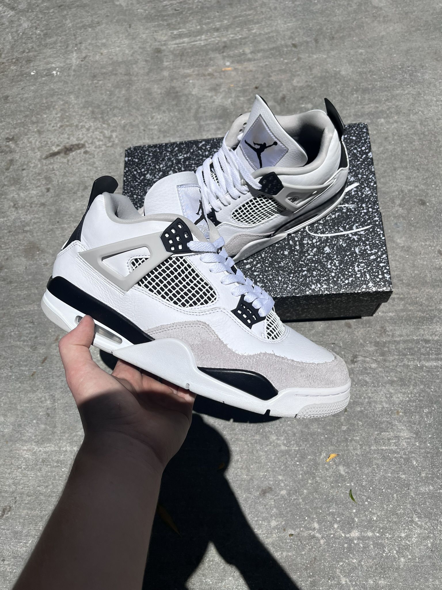 Jordan 4 Military Black (Size 10.5)