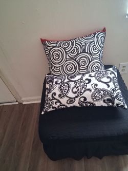 Black and White Decorative Throw Pillows Set of 2