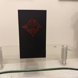 Initio Addictive Vibration   luxury Fragrance