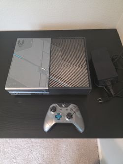 Xbox One Halo Edition
