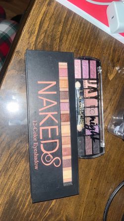 Makeup palettes