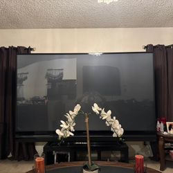 Mitsubishi 82 Inch Tv
