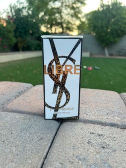 Woman’s YSL LIBRE Perfume