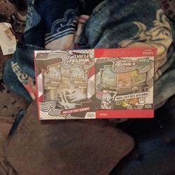 Pokemon White Flare / Black Bolt Binder Collection 