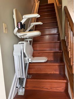 Acorn Superglide 130 T700 Stairlift