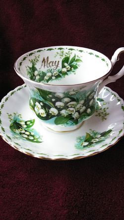 Tea cup & saucer Royal Albert Bone China England May