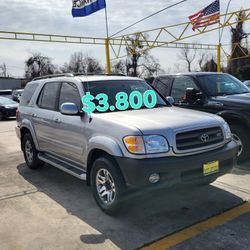 2004 Toyota Sequoia 