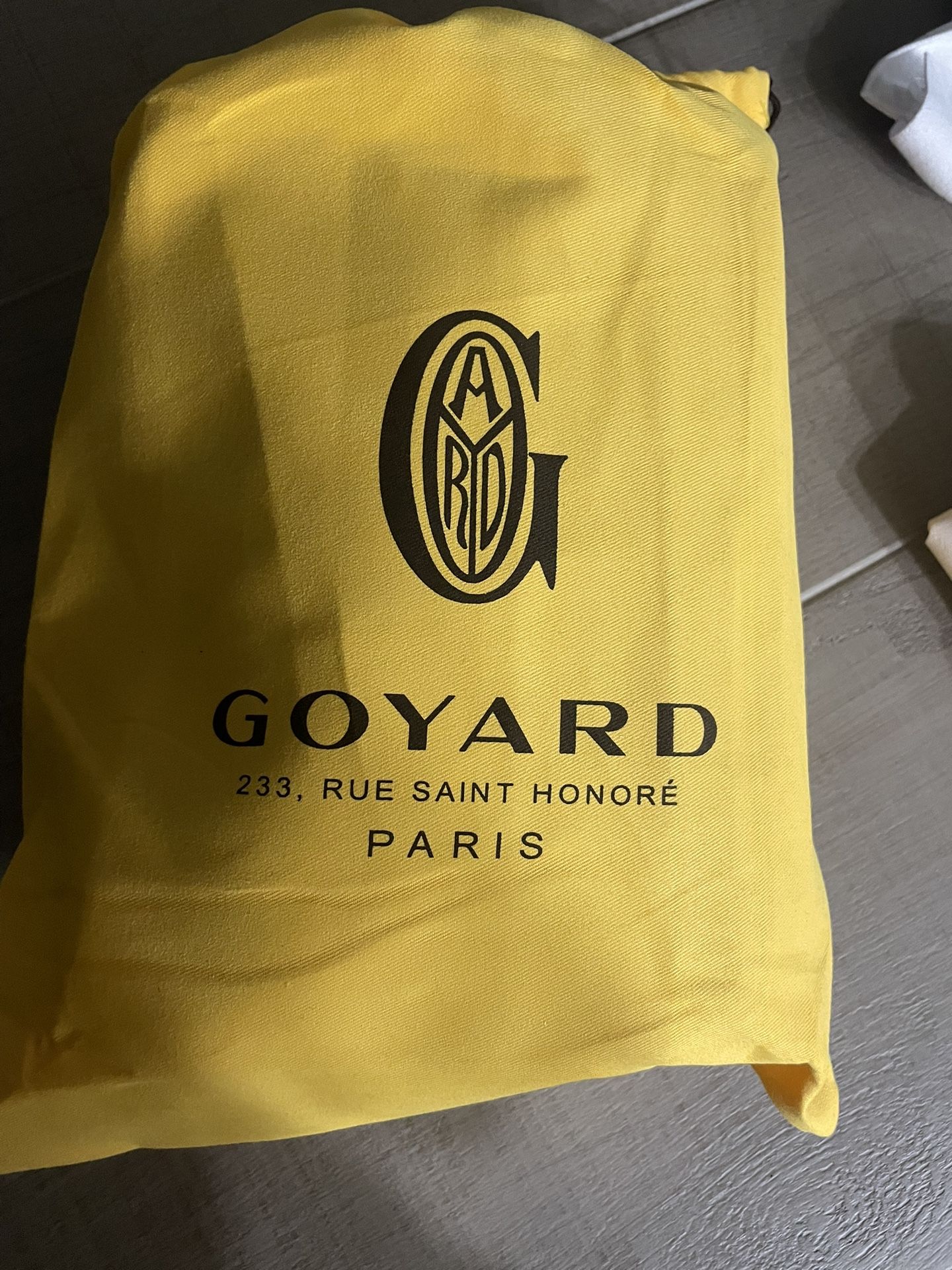 Goyardcrossedbag
