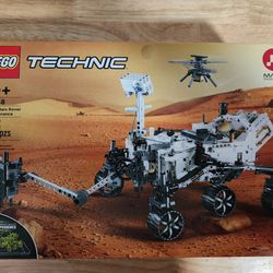 LEGO TECHNIC NASA MARS ROVER 42158 NEW