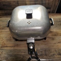 Vintage aluminum electric frying PAN