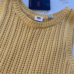 Levi’s Sweater 