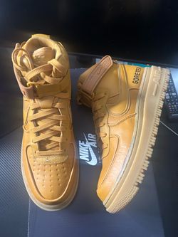 Nike Air Force 1 High Gore-Tex Size 9