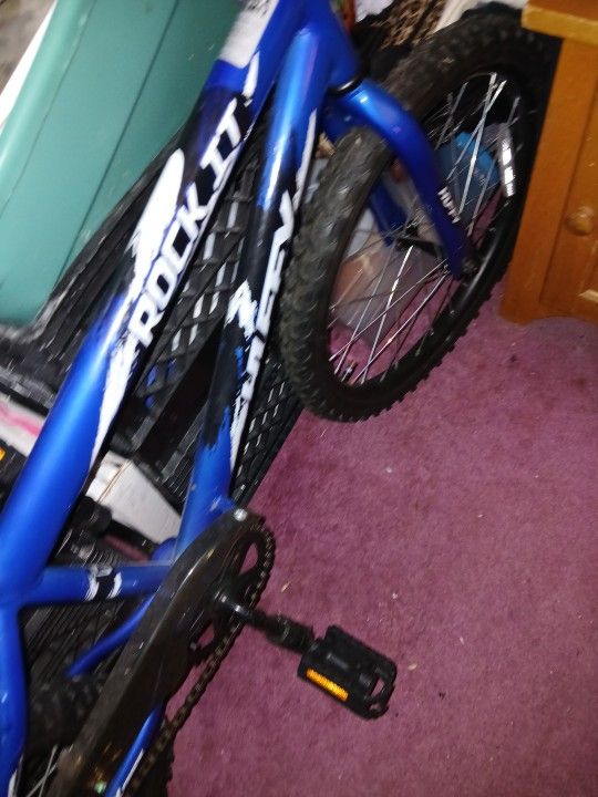 20" Boys Rock It Huffy Brand New Bike
