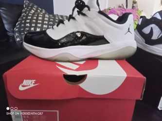 Jordan 11 mens 9