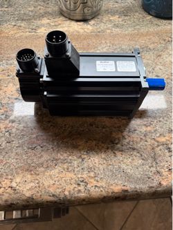 INDUSTRIAL SERVO MOTOR NEW