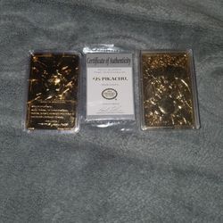 23 K Gold Plated Pikachu And Charizard Cards