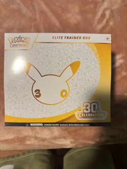 Pokémon 30th Celebration Elite Trainer Box