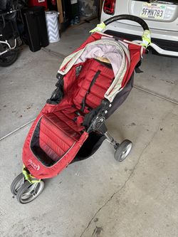City Baby Jogger stroller with bassinet