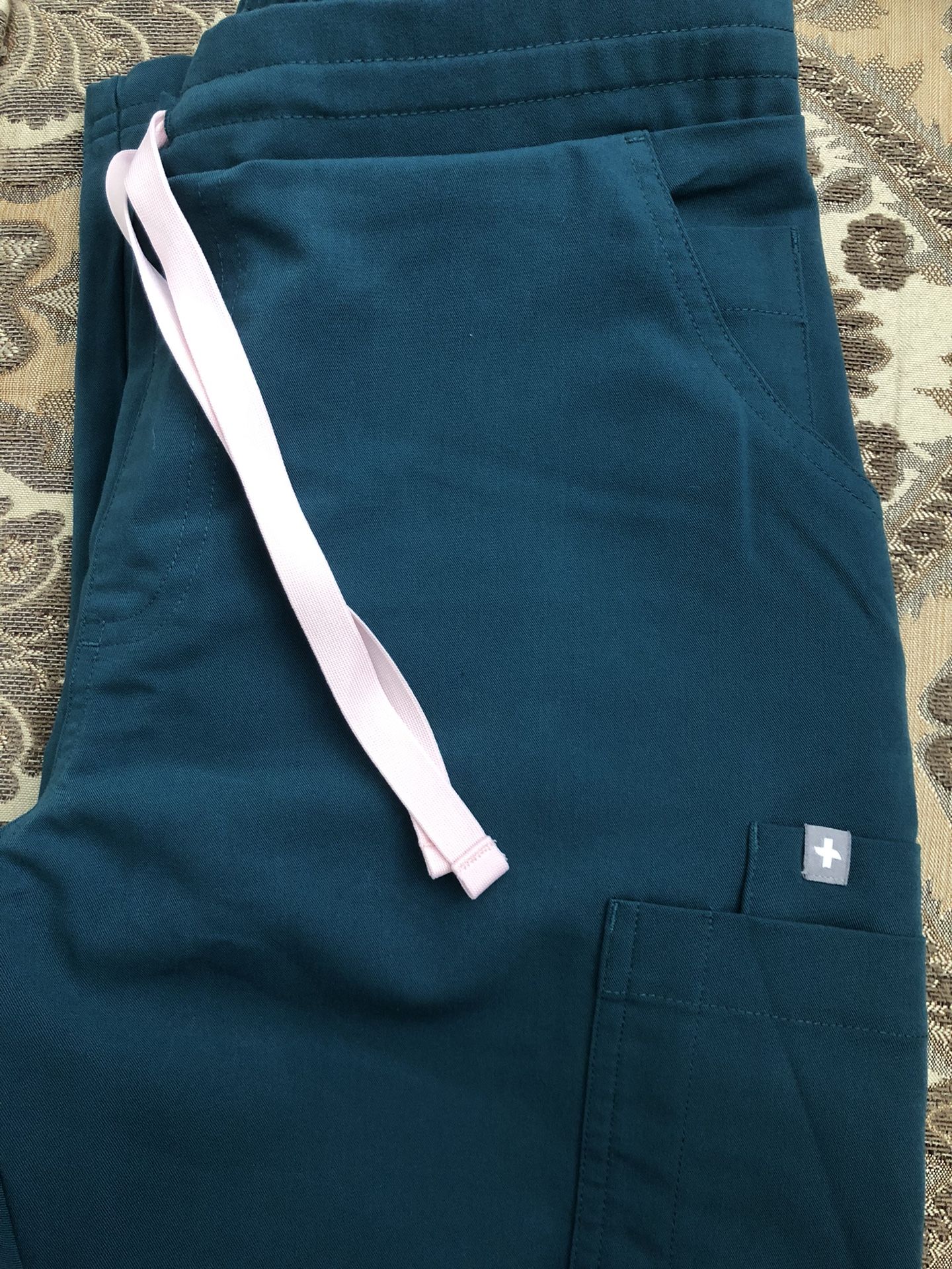 Women’s FIGS Yola Skinny Scrub Pants Small