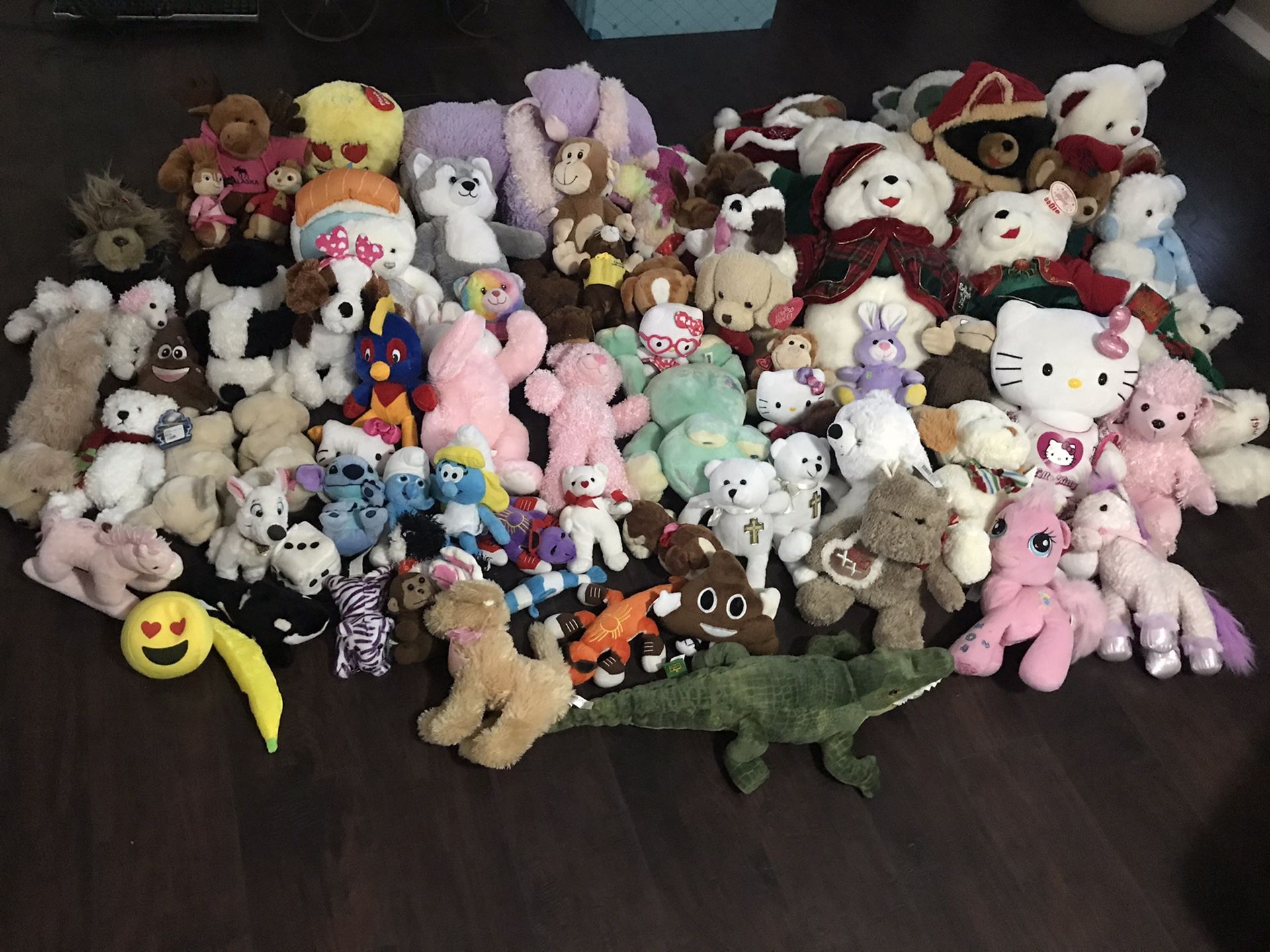 Stuffed animals (85 total)