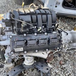 5.7 Hemi Engine