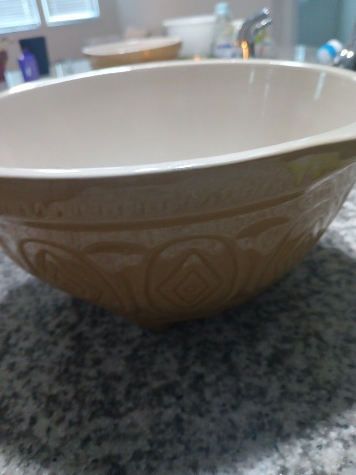 Vintage Stoneware Greens Brand Heavy Bowls 